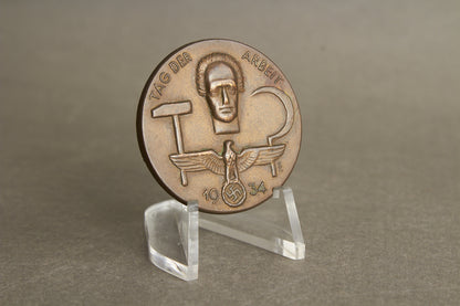 WW2 Tysk Dagsbadge. Original.