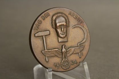 WW2 Tysk Dagsbadge. Original.