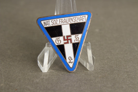 WW2 Tysk "Frauenschaft" Medlemsmærke. Original.