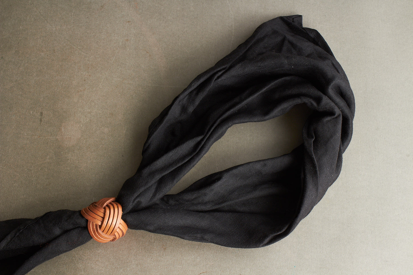 WW2 Tysk Hitler Jugend Halstørklæde. Original.