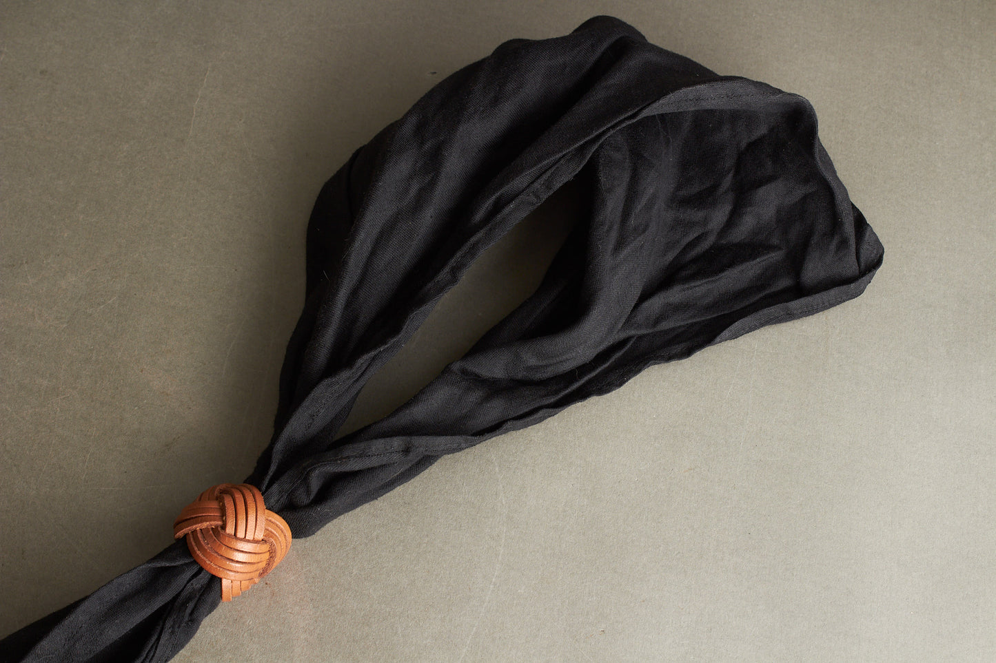 WW2 Tysk Hitler Jugend Halstørklæde. Original.