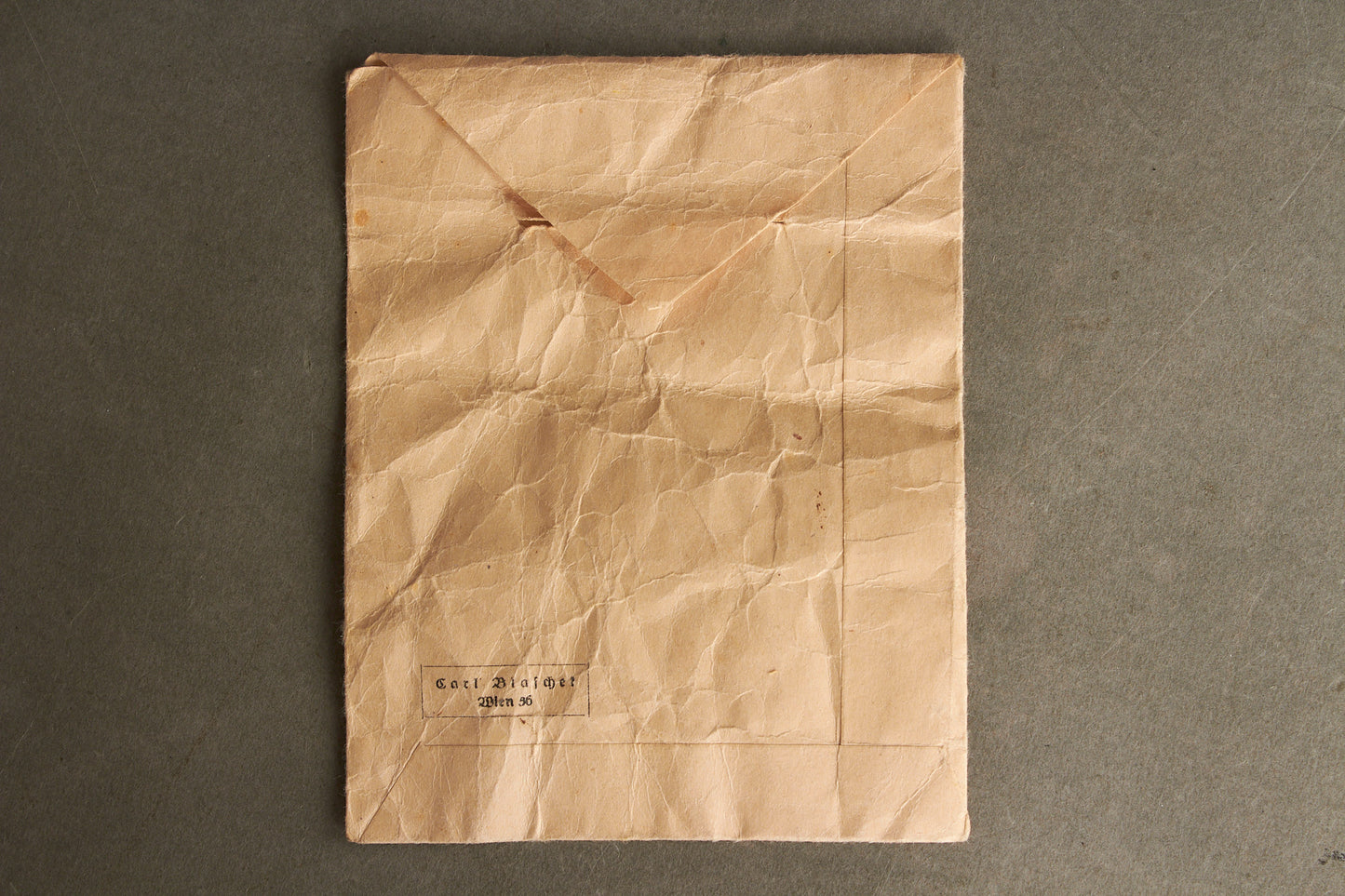 WW2 Tysk Mutterkreuz i Bronze Pose. Original.