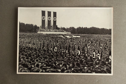 WW2 Tysk "Cigaretten Album" Billede. 12x17 cm. Godt motiv. Original.