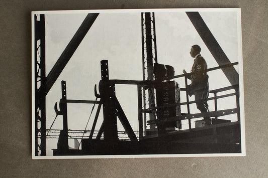 WW2 Tysk "Cigaretten Album" Billede. 12x17 cm. Godt motiv med AH. Original.