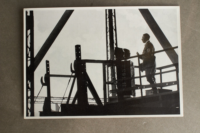 WW2 Tysk "Cigaretten Album" Billede. 12x17 cm. Godt motiv med AH. Original.