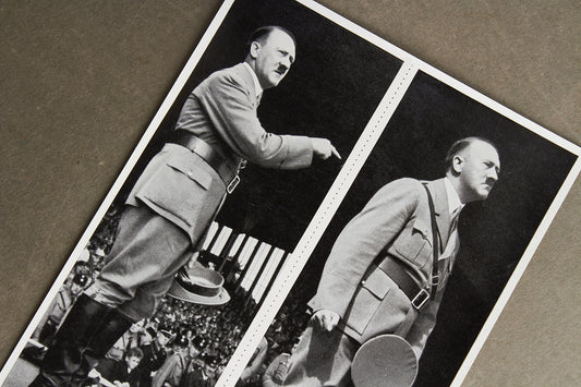 WW2 Tysk "Cigaretten Album" Billede. 12x17 cm. Godt motiv med AH. Original.