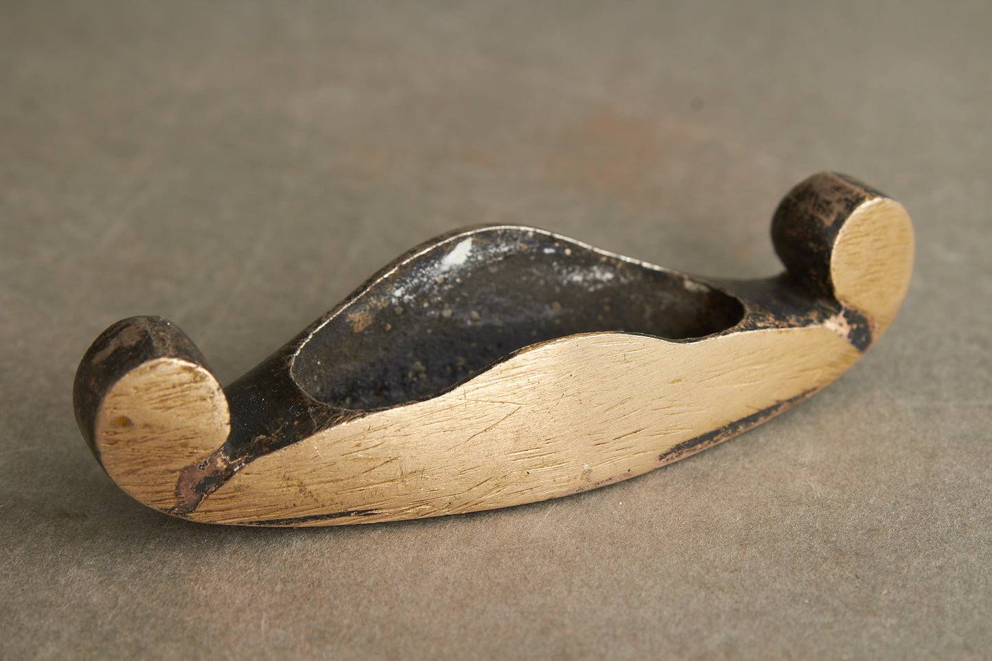 WW2 Tysk Wehrmacht Daggert "Parerstang". Ørn og Hagekors fjernet. Original.