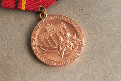 Østtysk DDR Medalje. Original.