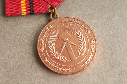 Østtysk DDR Medalje. Original.