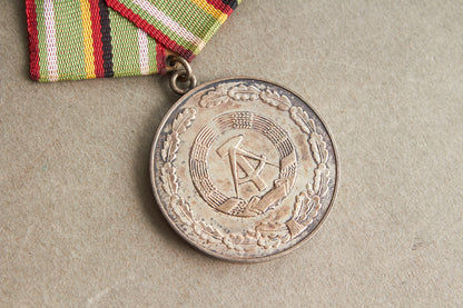 Østtysk DDR Medalje. Original.