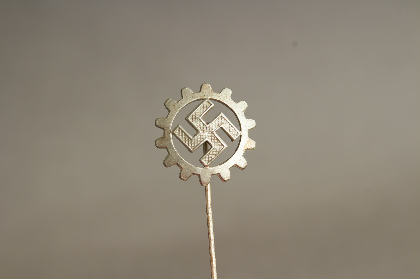 WW2 Tysk DAF Medlemspin. Original.