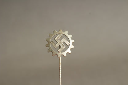 WW2 Tysk DAF Medlemspin. Original.