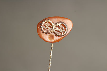 WW2 Tysk DAF Pin. Original.