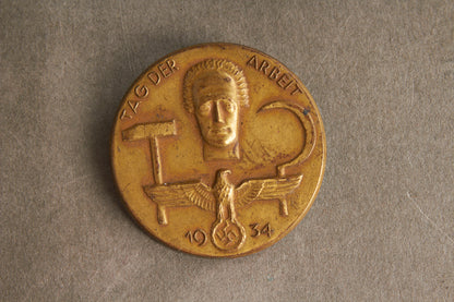 WW2 Tysk Tinnie / Dagsbadge. Original.