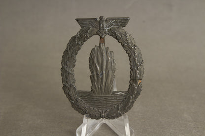 WW2 Tysk Kriegsmarine "Minensucher-Kriegsabzeichen". Fremstiller R.S.. Original.
