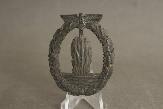 WW2 Tysk Kriegsmarine "Minensucher-Kriegsabzeichen". Fremstiller R.S.. Original.