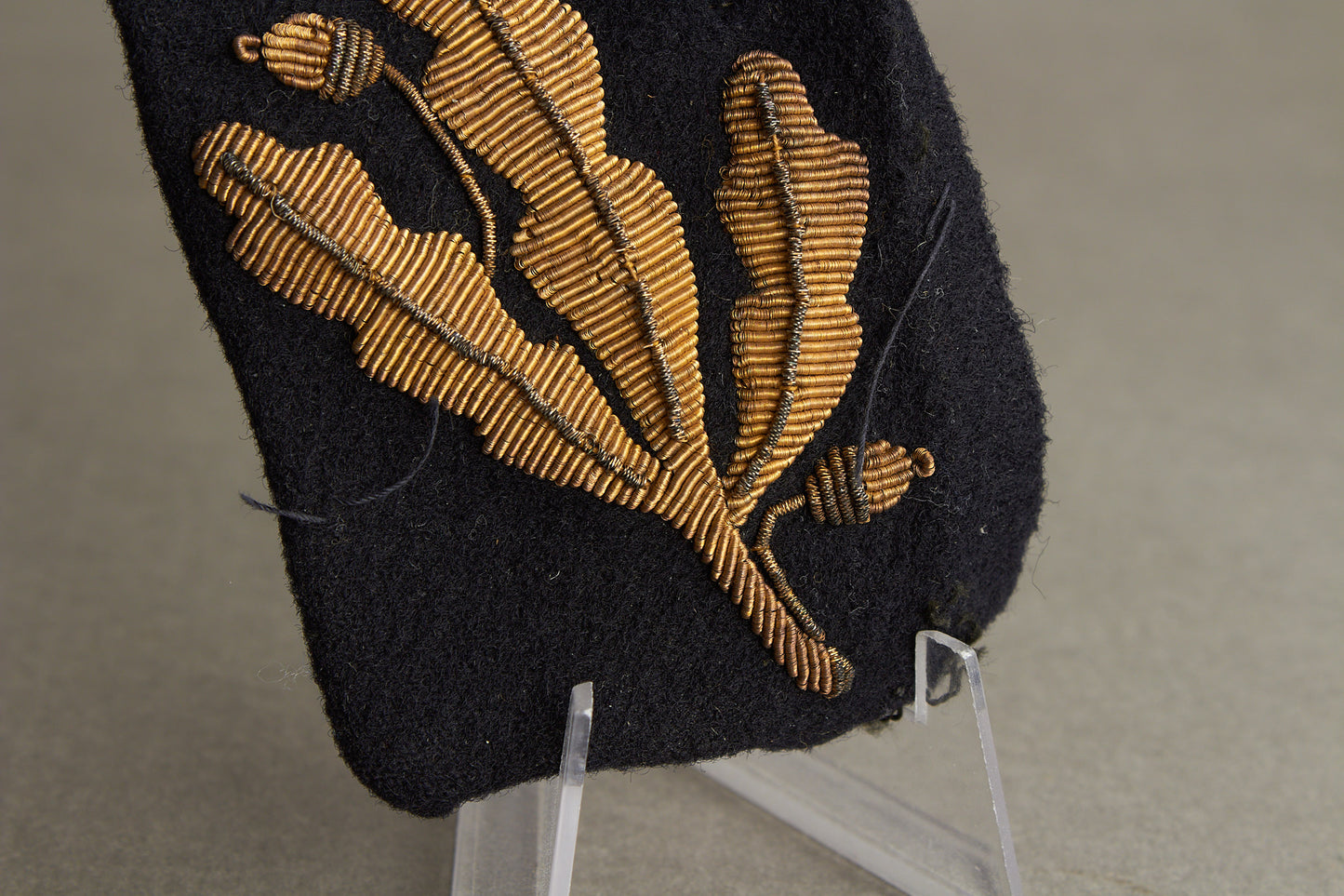 WW2 Dansk Told Kravespejl. Høj rang. Tysk-fremstillet. Original.