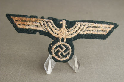 WW2 Tysk Tidlig Wehrmacht Brystørn. Original.
