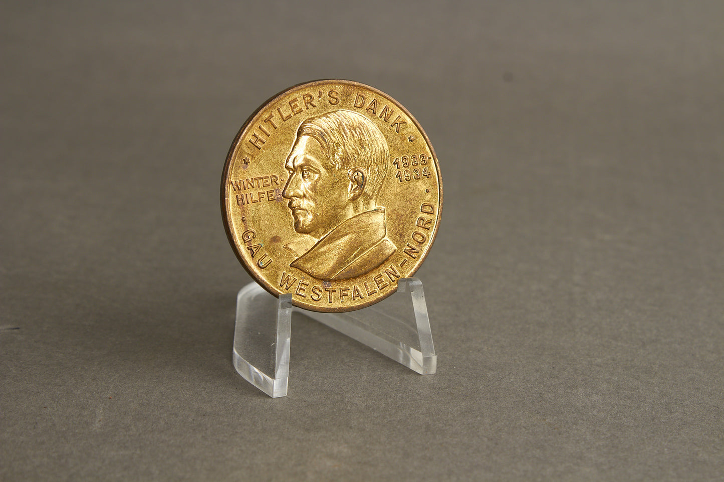 WW2 Tysk "Hitlers Dank" Tinnie i guld. Original.