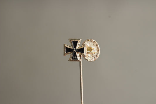 WW2 Tysk Jernkors og Sårettegn i Sølv Miniature Pin. Original.