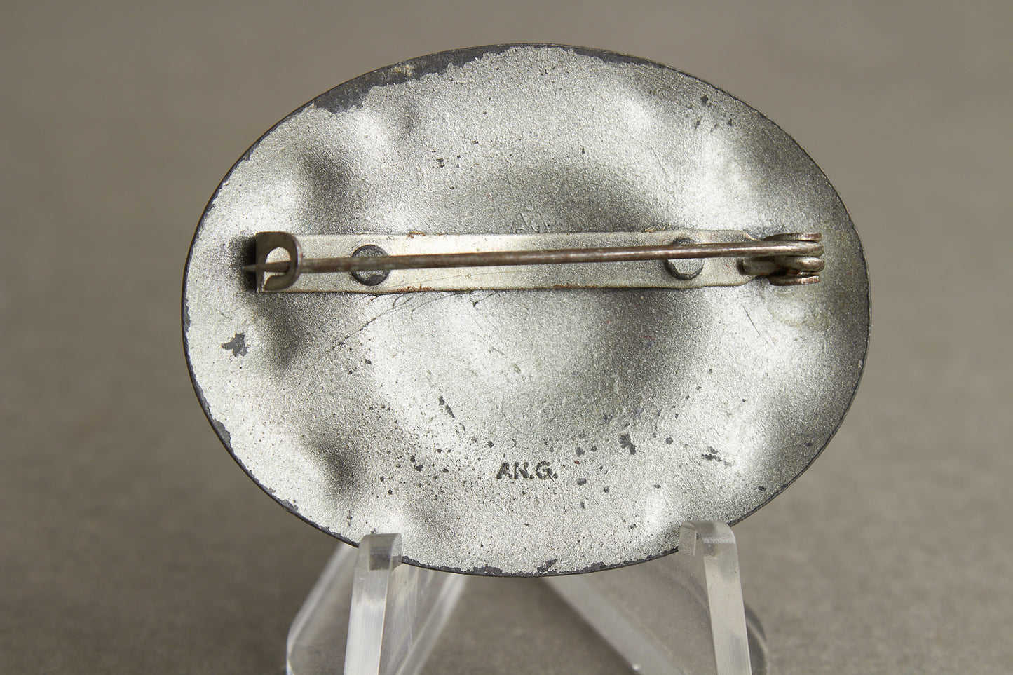 WW2 RADwJ (Reichsarbeitsdienst der weiblichen Jugend) Brosche. Original.
