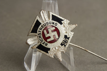 WW2 Tysk Reichstreubund Medlemsmærke. For 25 års medlemskab. Original.