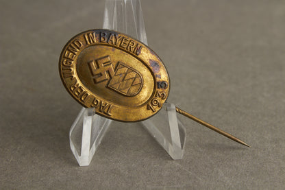 WW2 Tysk Tidlig HJ "Tag der Jugend in Bayern 1933" Tinnie. Original.
