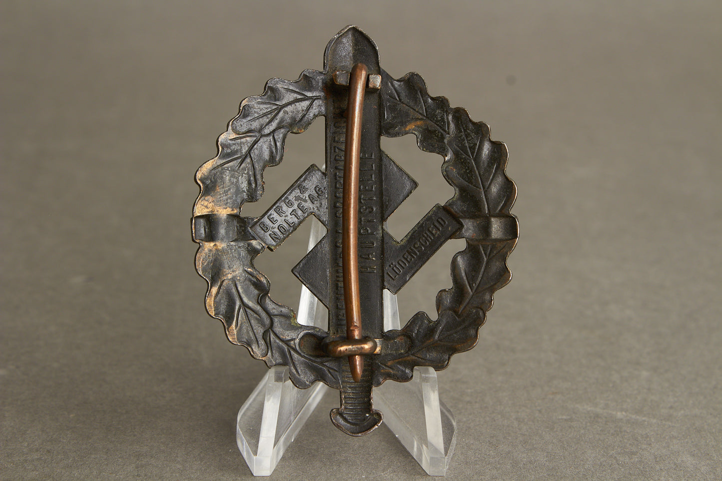 WW2 Tysk 2. Model "SA Sportabzeichen" i Bronze. Original.