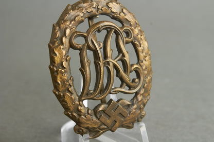 WW2 Tysk "Reichssportabzeichen DRL" i Bronze. Original.