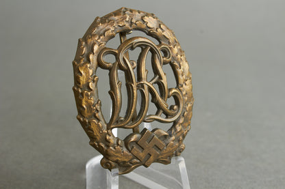 WW2 Tysk "Reichssportabzeichen DRL" i Bronze. Original.