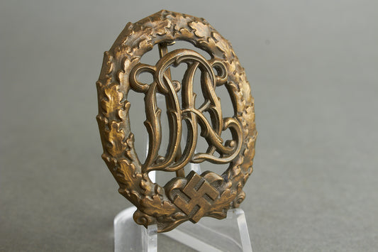 WW2 Tysk "Reichssportabzeichen DRL" i Bronze. Original.