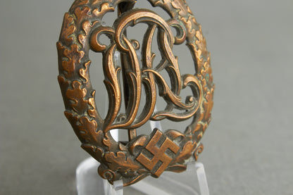 WW2 Tysk "Reichssportabzeichen DRL" in Bronze. Original.