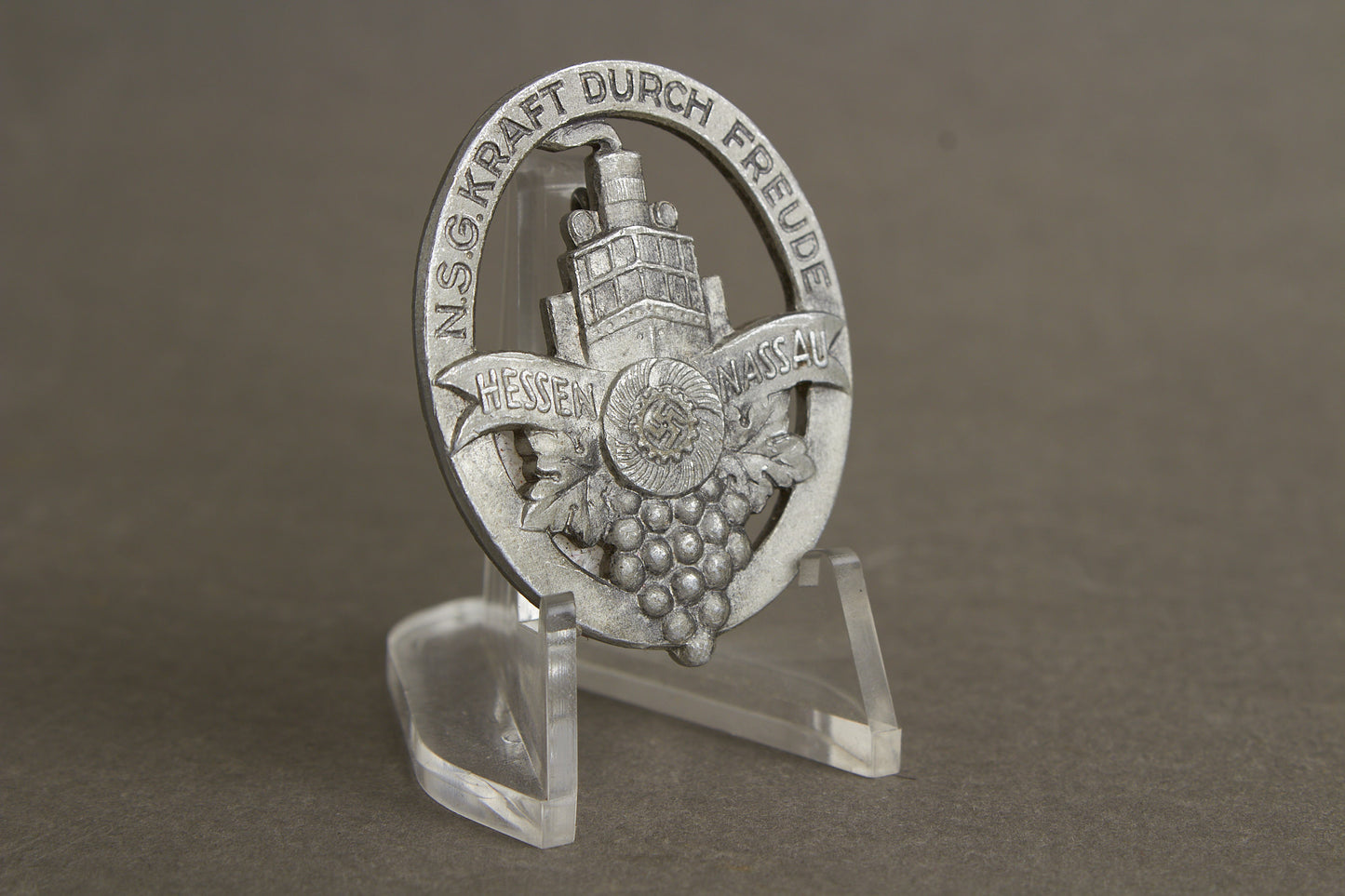 WW2 Tysk KdF "Kraft durch Freude" Tinnie. Sjælden. Original.