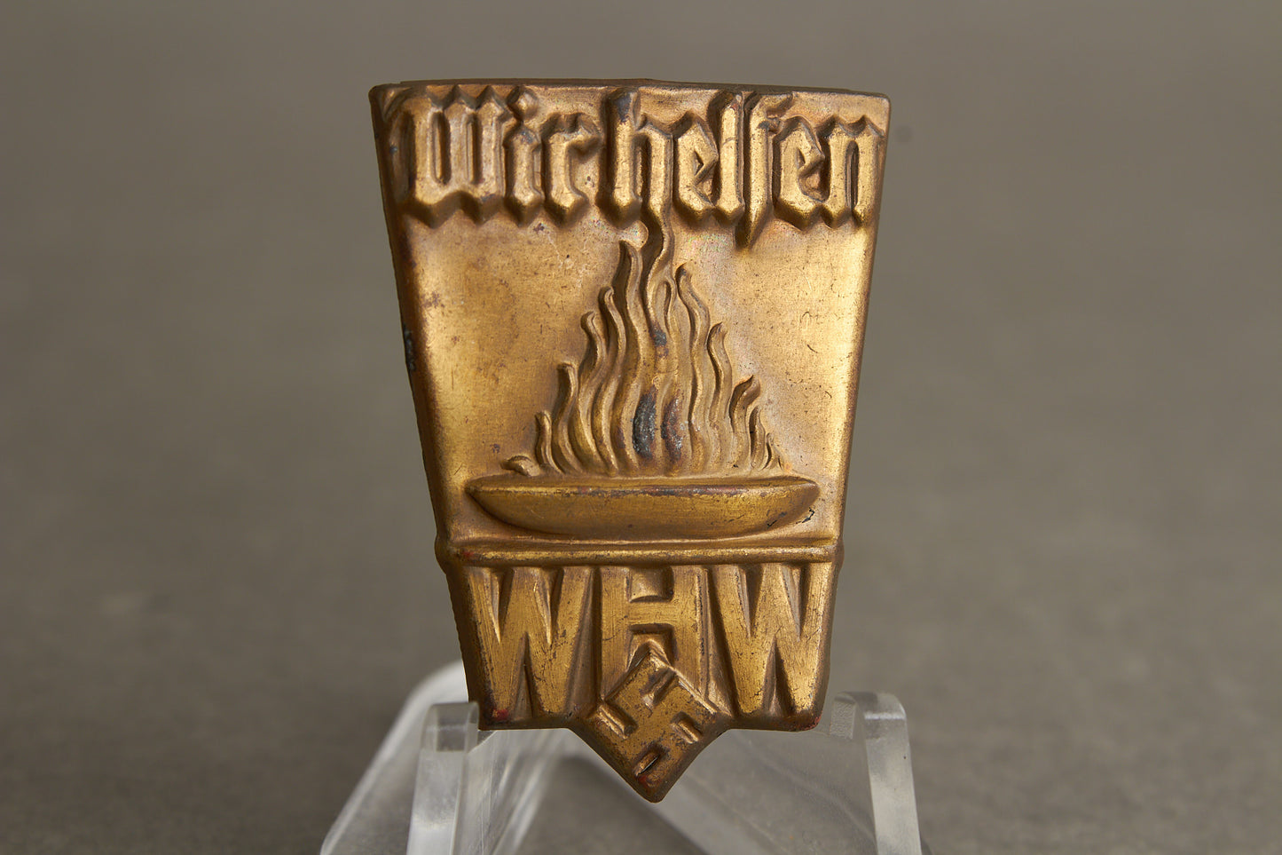 WW2 Tysk "Wir Helfen" WHW/NSDAP Tinnie. En af de bedre. Original.