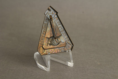 WW2 Tysk Tidlig 1933/34 NSDAP Tinnie. Sjælden. Original.