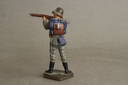 WW2 Tysk Lineol Legetøjssoldat. Original.