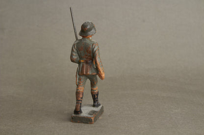 WW2 Tysk Lineol Legetøjssoldat. Original.