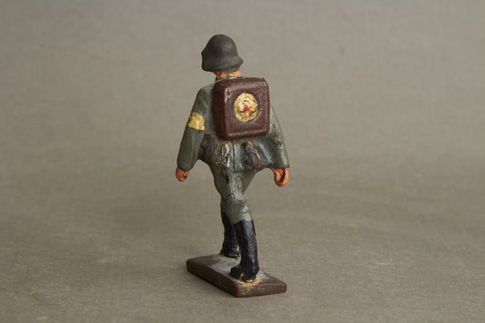 WW2 Tysk Lineol "Sanitäter" Legetøjssoldat. Original.