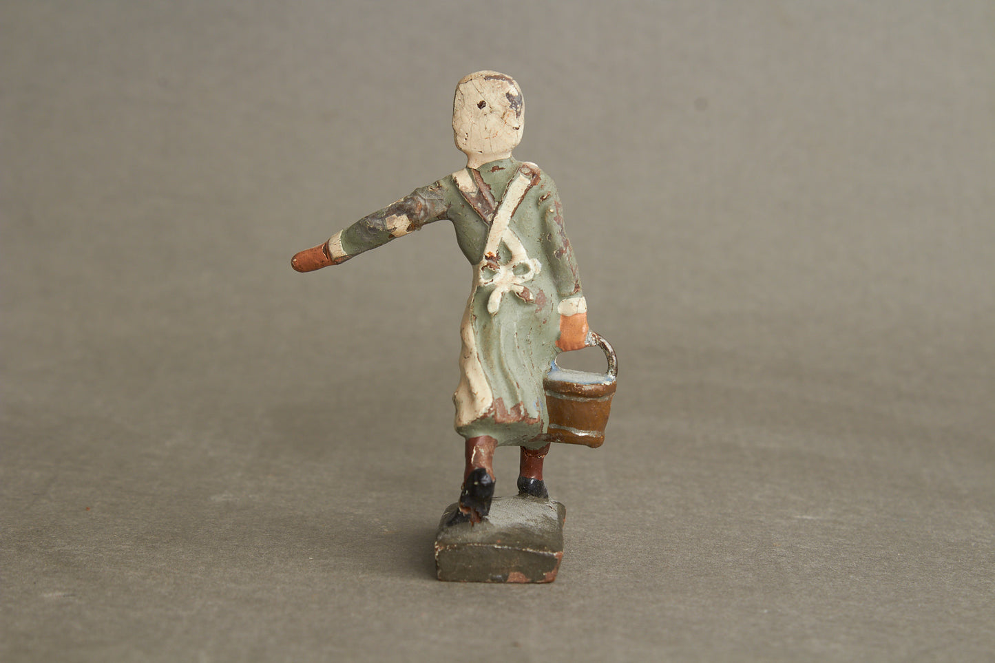 WW2 Tysk Lineol "Rotes Kreuz Helferin". Original.