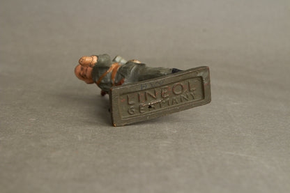 WW2 Tysk Lineol Legetøjssoldat. Original.