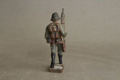 WW2 Tysk Lineol Legetøjssoldat. Original.