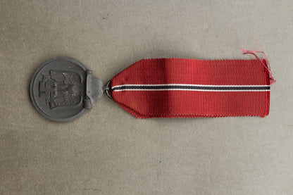 WW2 Tysk Østfront Medalje. Stemplet "1" i ringen. Original.