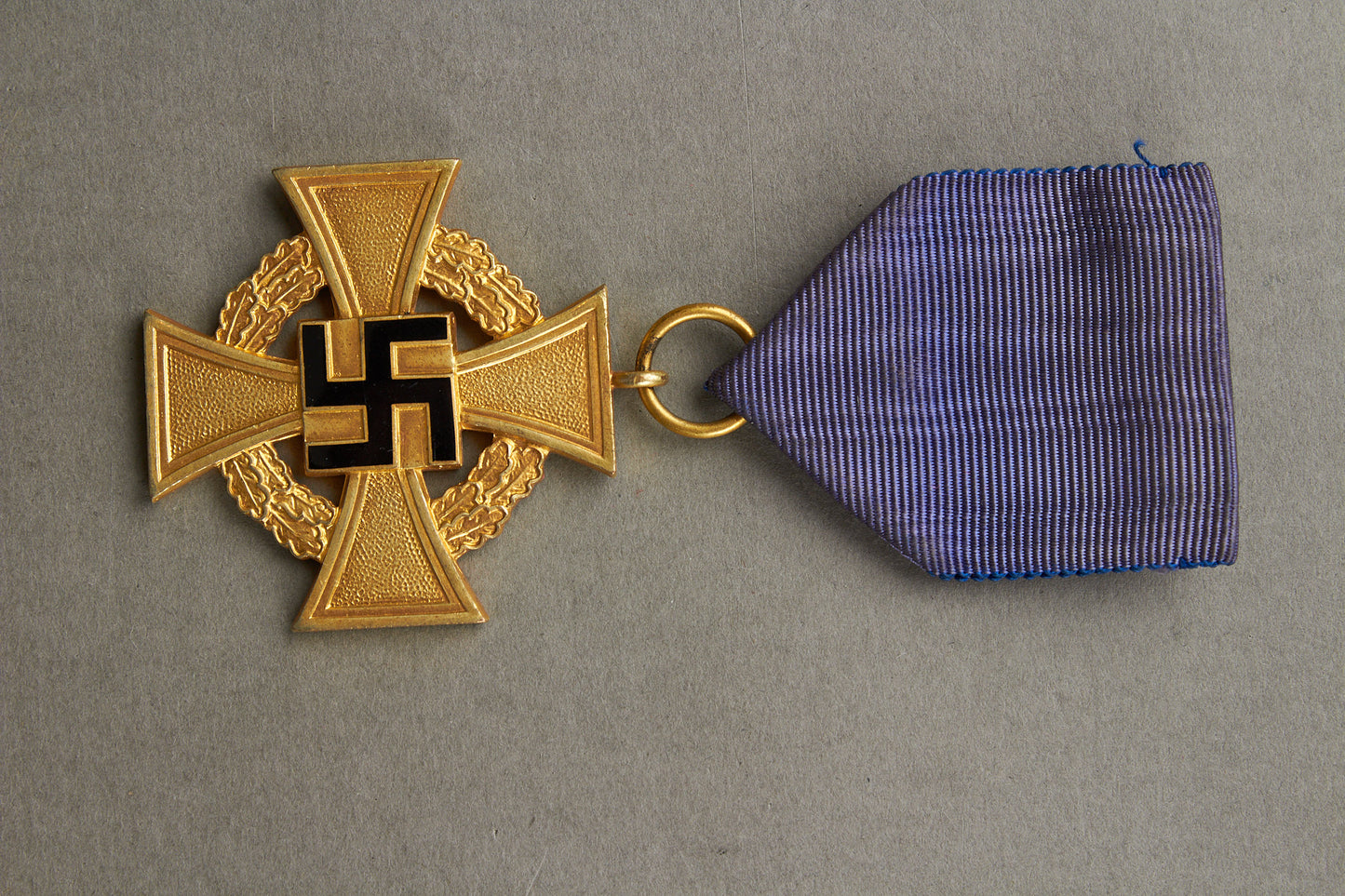 WW2 Tysk "Treudienst-Ehrenzeichen" for 40 års tjeneste. Original.