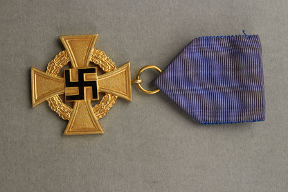 WW2 Tysk "Treudienst-Ehrenzeichen" for 40 års tjeneste. Original.
