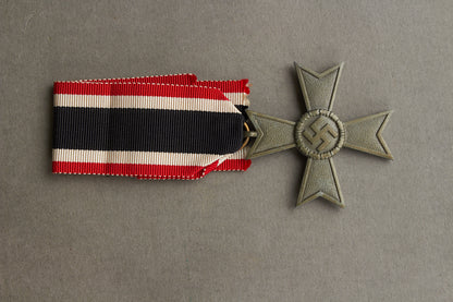 WW2 Tysk KVK u. Sværd. Original.