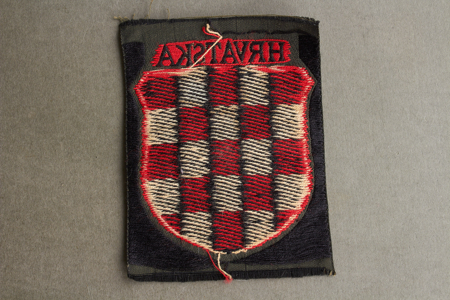 WW2 Tysk Wehrmacht "HRVATSKA" ærmeskjold fra den kroatiske legion. Efterkrigs.