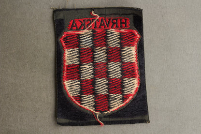 WW2 Tysk Wehrmacht "HRVATSKA" ærmeskjold fra den kroatiske legion. Efterkrigs.