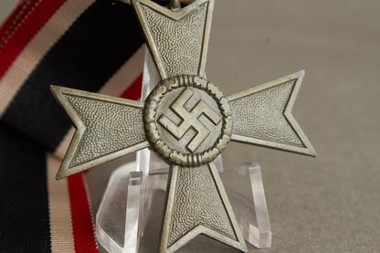 WW2 Tysk KVK u. Sværd. Original.