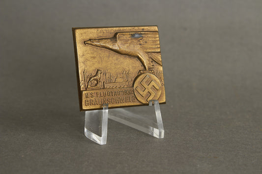 WW2 Tysk Tidlig "N.S. Flugtag 1932" Tinnie. Sjælden. Original.