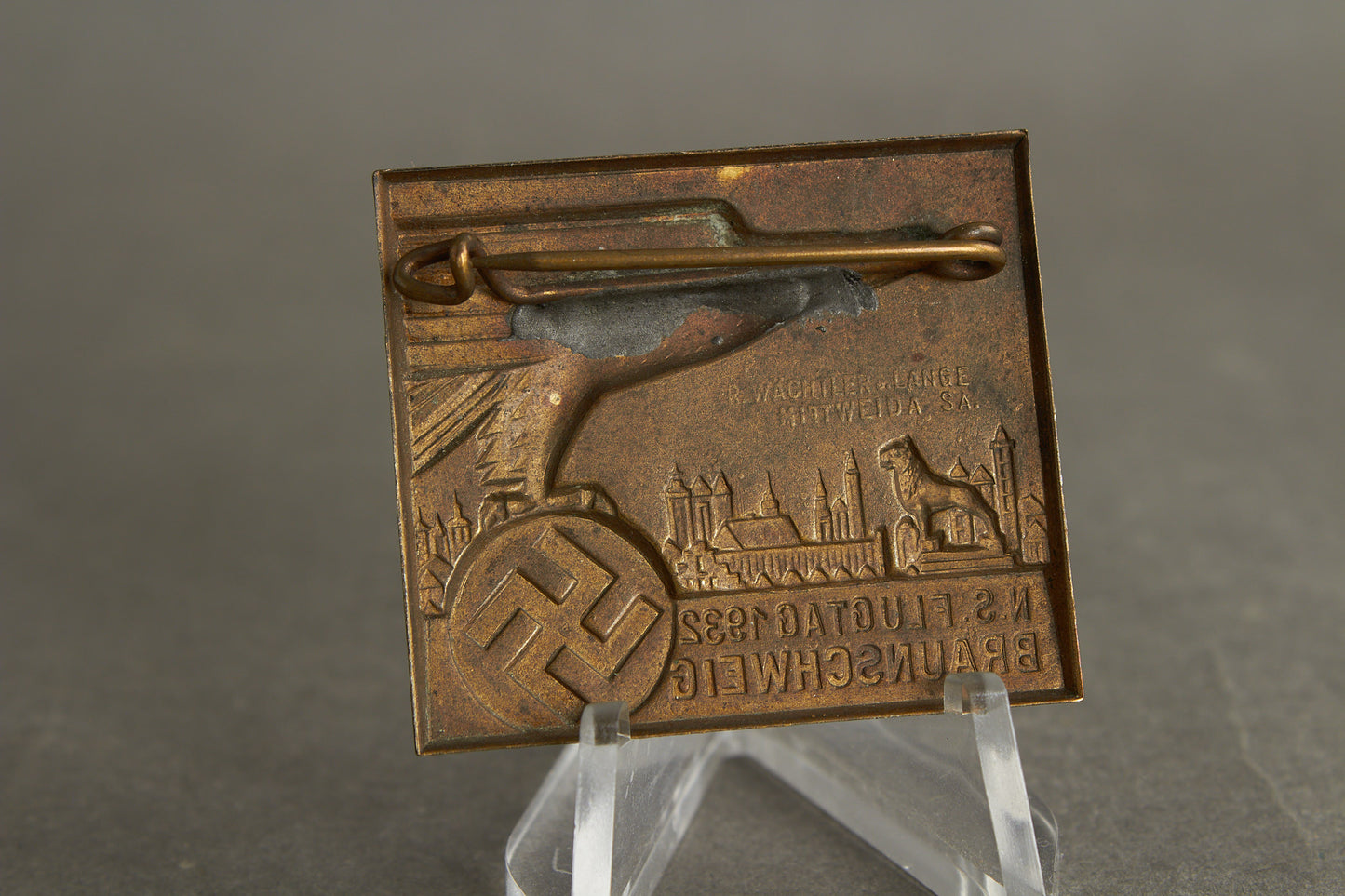 WW2 Tysk Tidlig "N.S. Flugtag 1932" Tinnie. Sjælden. Original.
